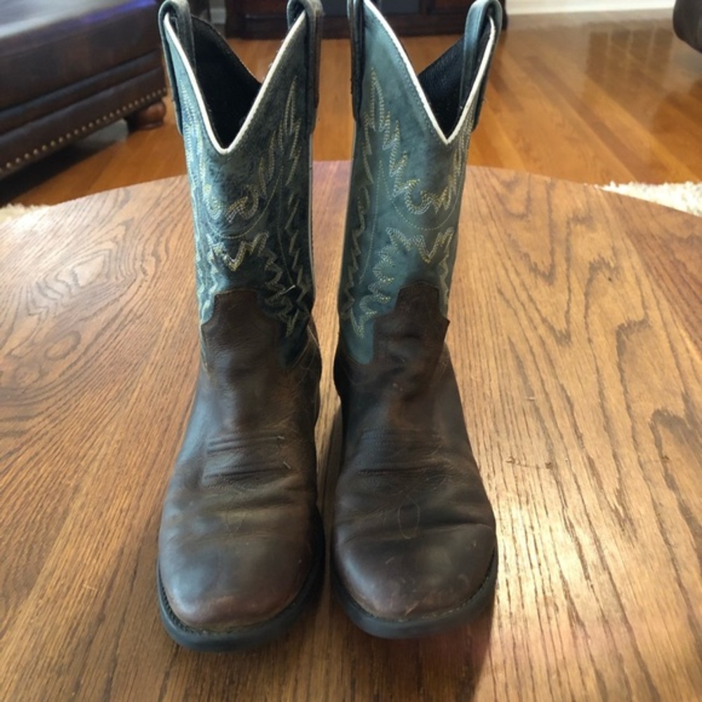 Old West Kids Cowboy boots, great to wear to a rodeo.  Gently Used!  Size 3C